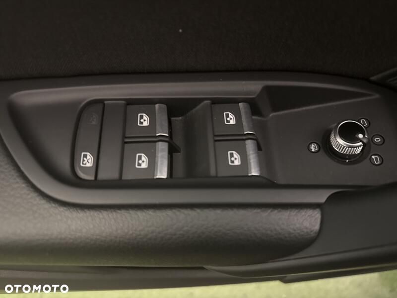 Audi Q5 40 TDI mHEV Quattro S tronic - 12