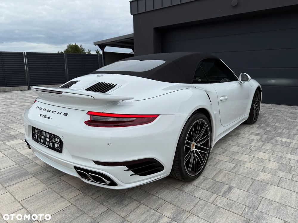 Porsche 911 - 4