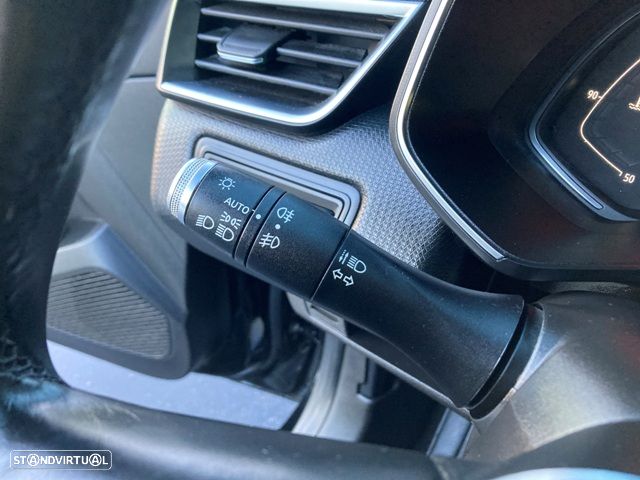 Renault Clio TCe 90 EVOLUTION - 18