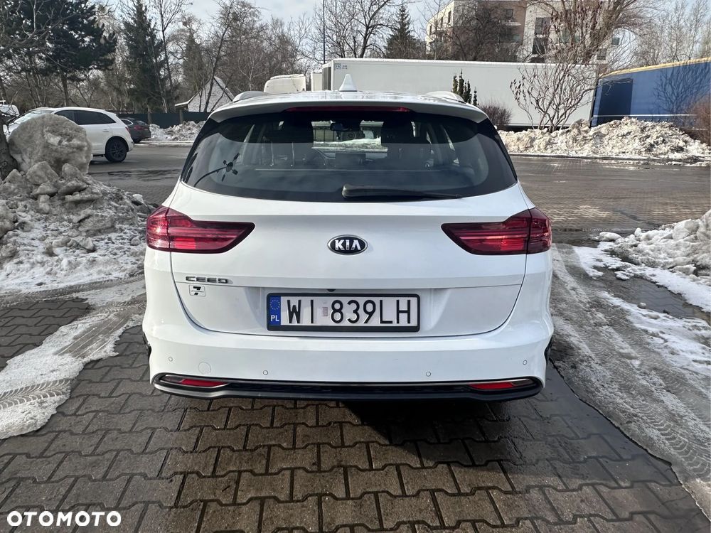 Kia Ceed 1.0 T-GDI M - 4