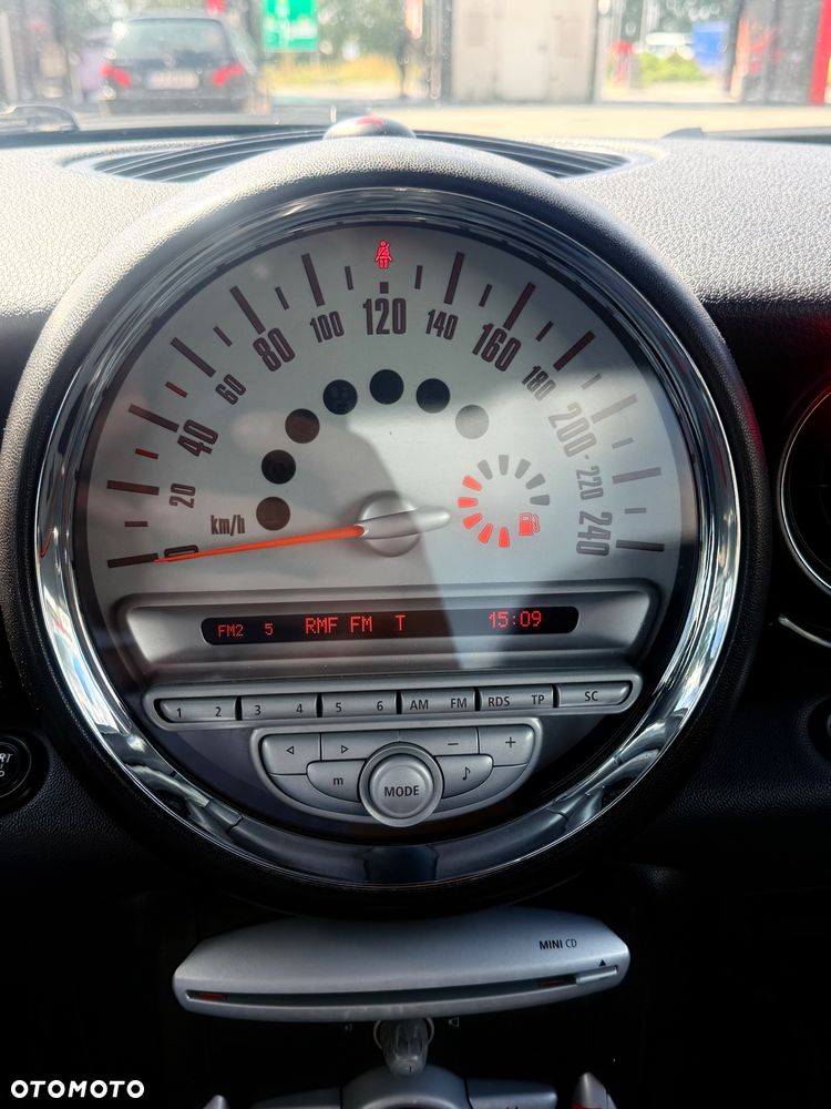 MINI Cooper Standard - 12