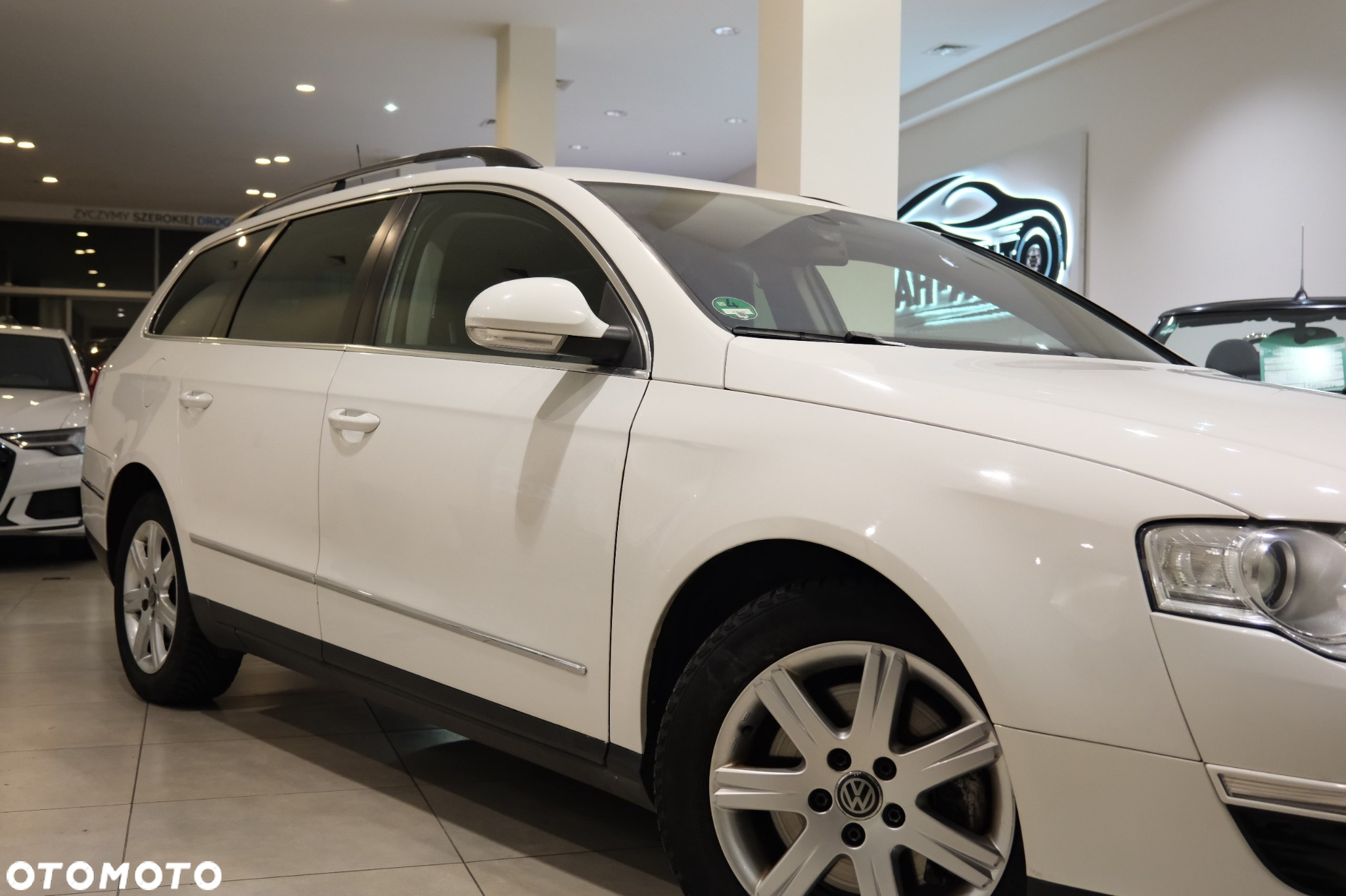 Volkswagen Passat 2.0 TDI Comfortline DSG - 5