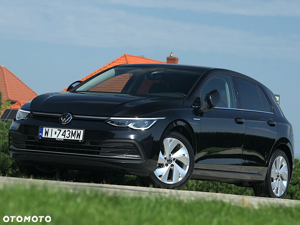 Volkswagen Golf 1.5 eTSI Style DSG - 12