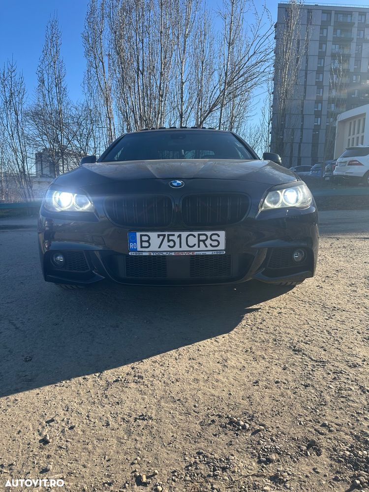 BMW Seria 5 530d xDrive Sport-Aut. - 1