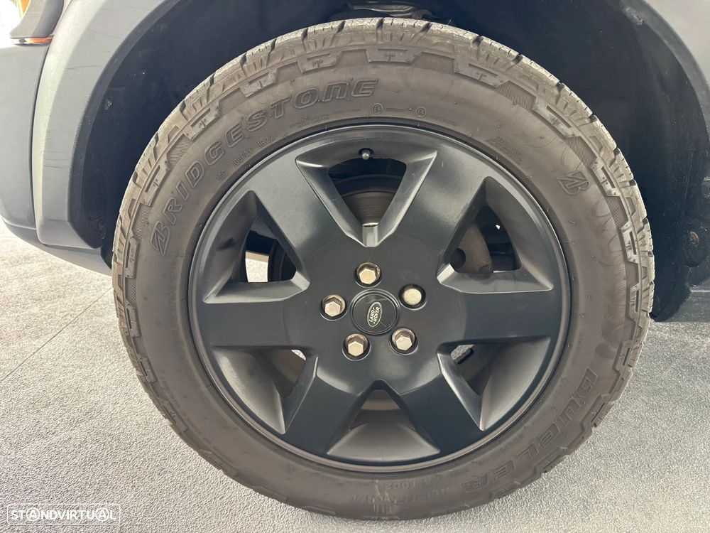 Land Rover Discovery 3 2.7 TD V6 HSE Auto. - 24