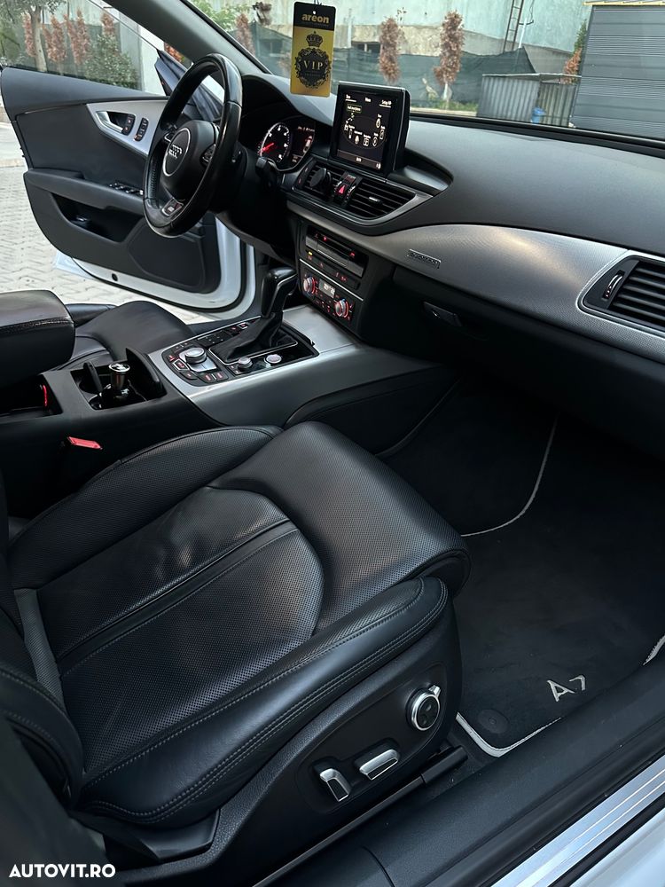 Audi A7 Sportback - 13