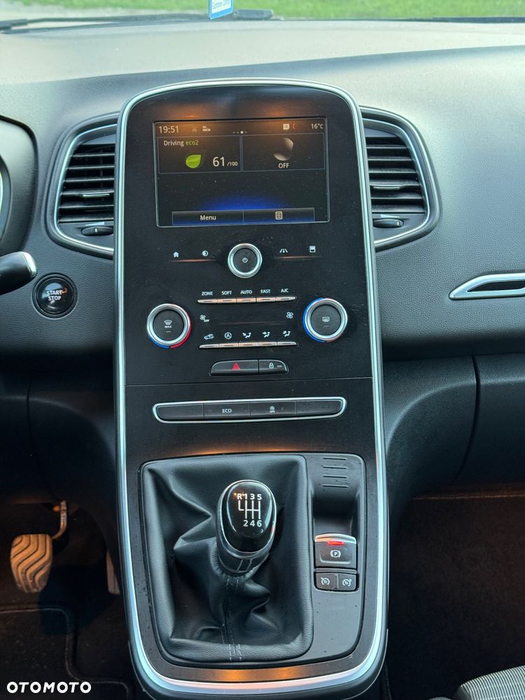Renault Scenic ENERGY TCe 115 EXPERIENCE - 26