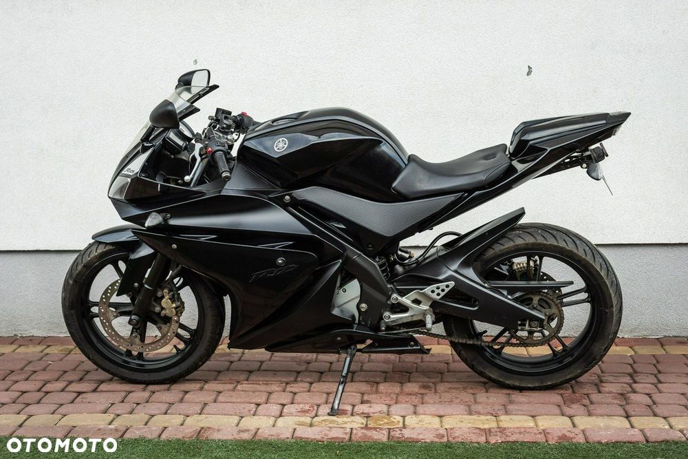 Yamaha YZF - 5