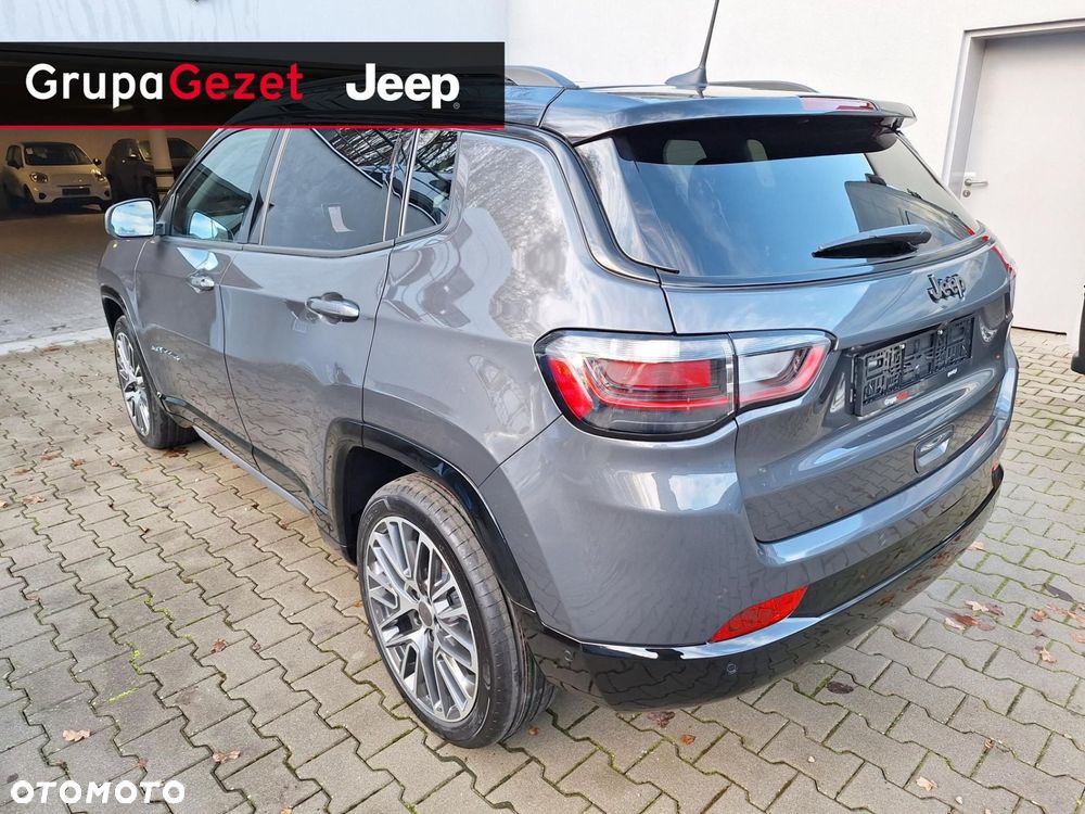 Jeep Compass - 17