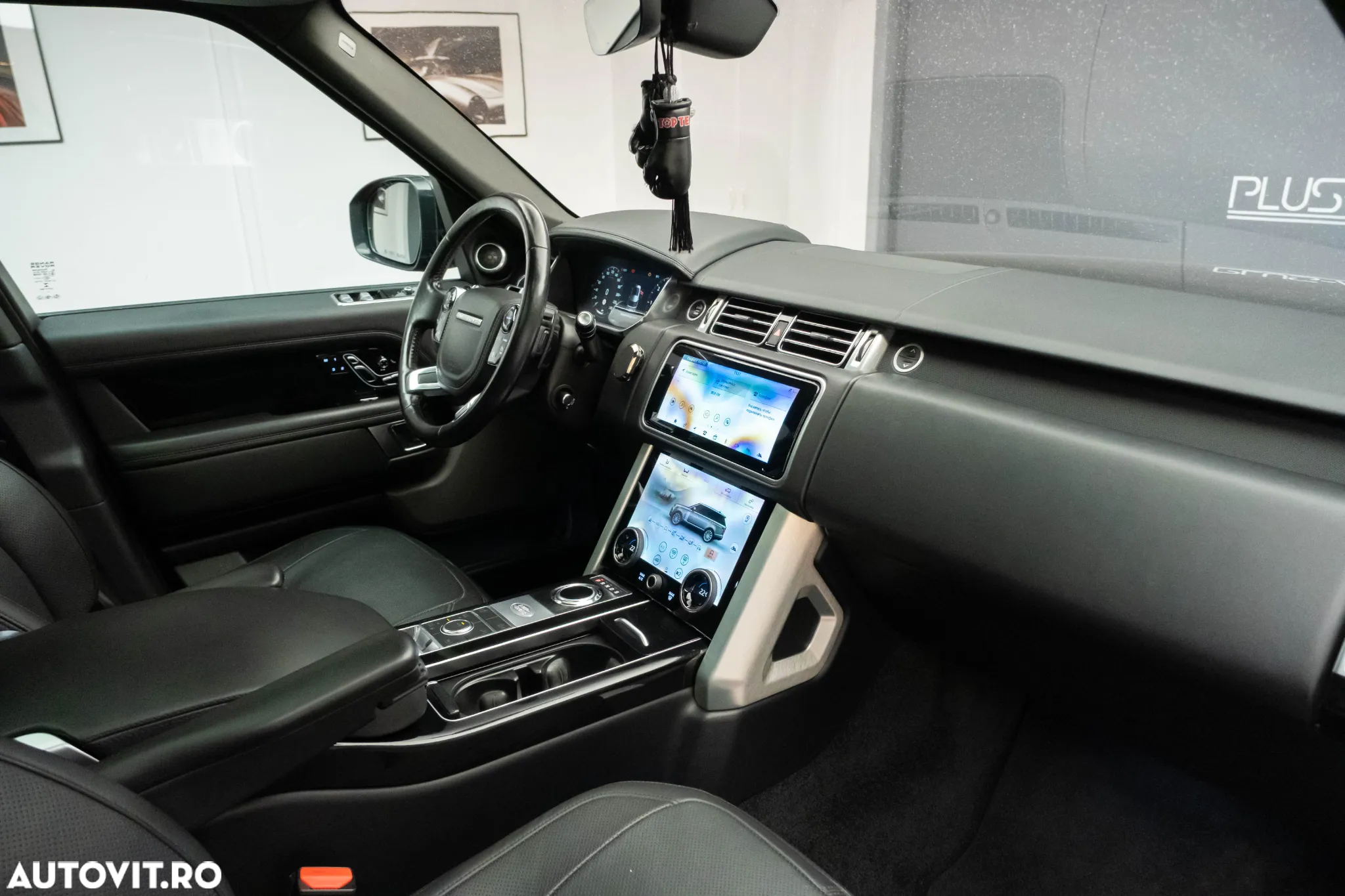 Land Rover Range Rover 4.4L SDV8 Vogue - 26