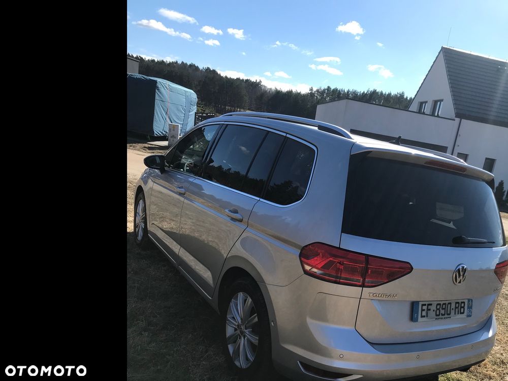 Volkswagen Touran 2.0 TDI SCR Highline - 4