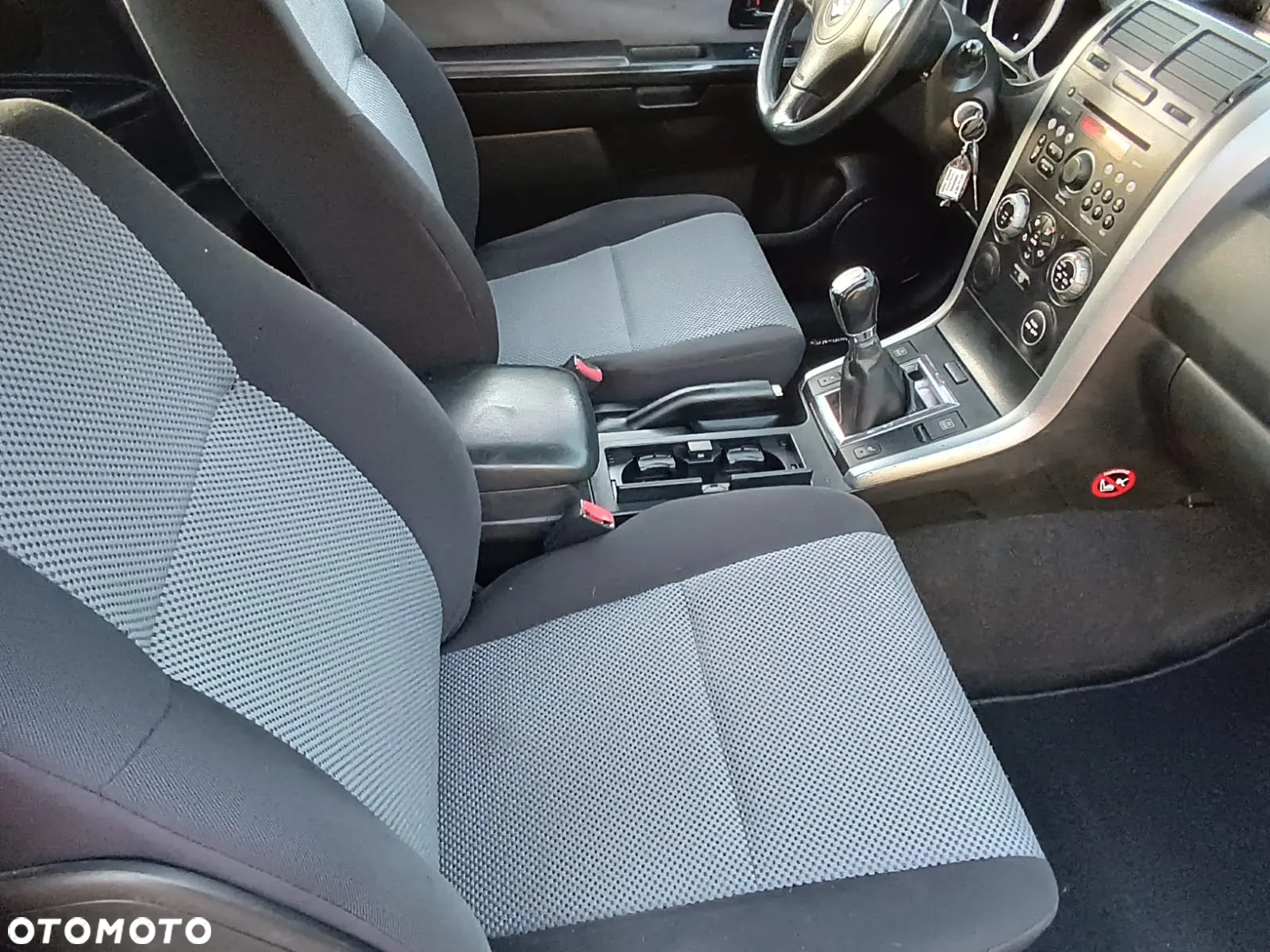 Suzuki Grand Vitara 1.6 - 28