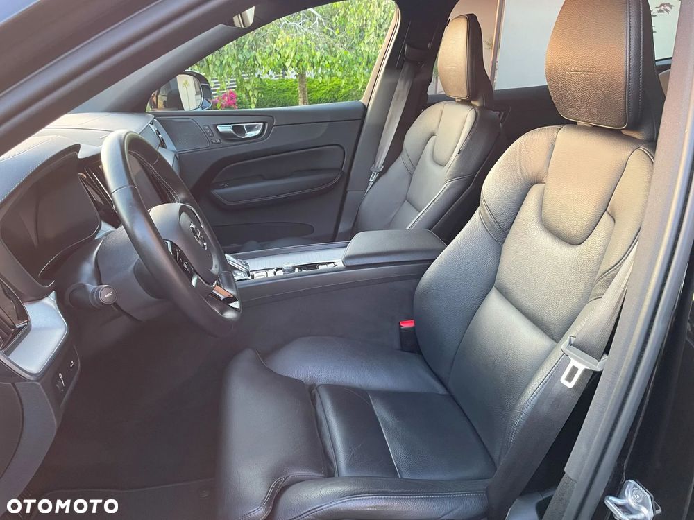 Volvo XC 60 B4 D AWD Geartronic Inscription - 12