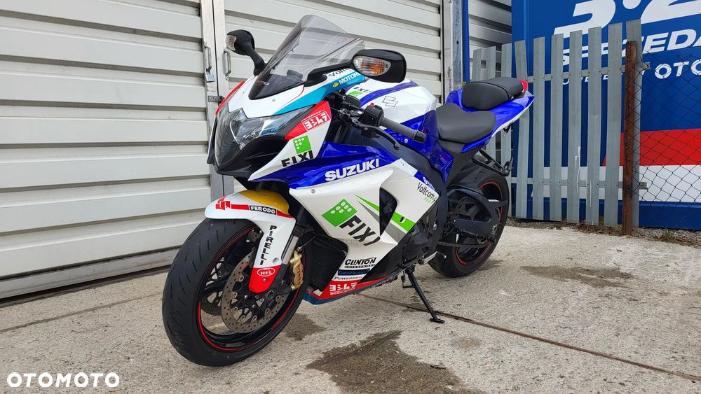 Suzuki GSX-R - 8