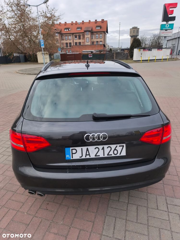 Audi A4 Avant 2014 photo 4