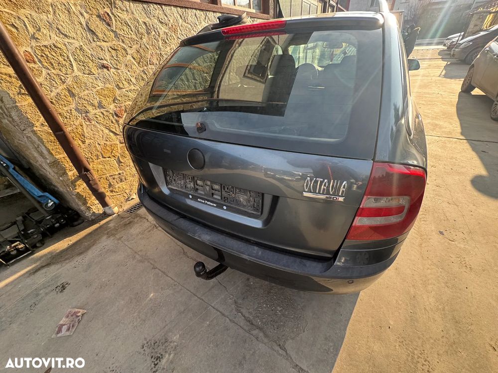 Dezmembram Skoda Octavia 2 1,9 BLS break 4x4 - 5