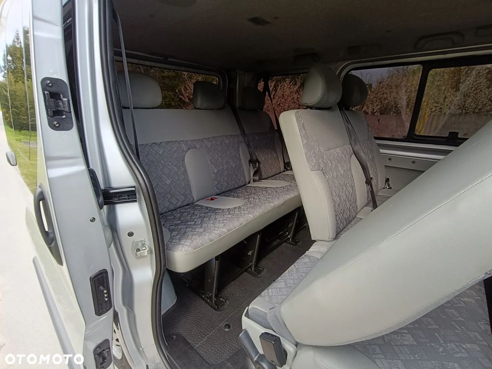 Opel Vivaro L1H1 - 24