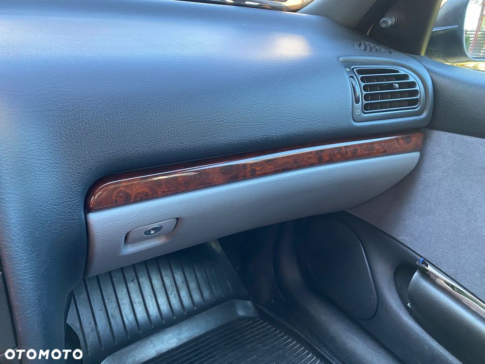 Peugeot 406 - 20