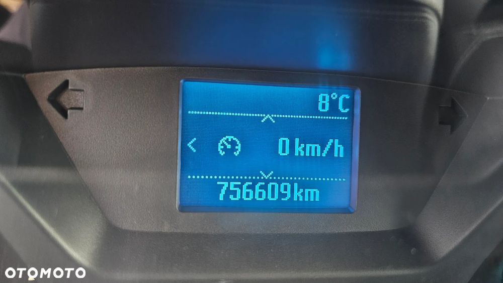 Ford Transit L4 - 17