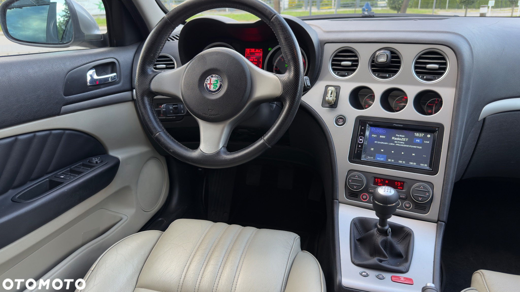 Alfa Romeo 159 1.9 JTDM 16V DPF Distinctive - 6
