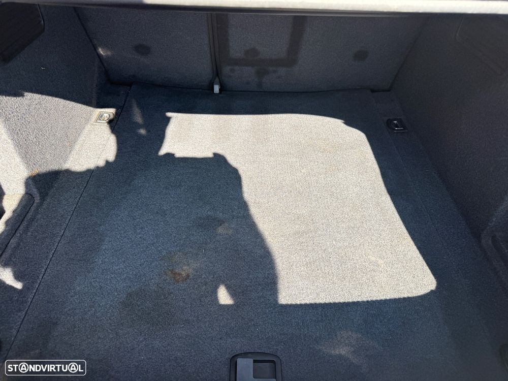 Audi A4 1.9 TDI m5 - 24