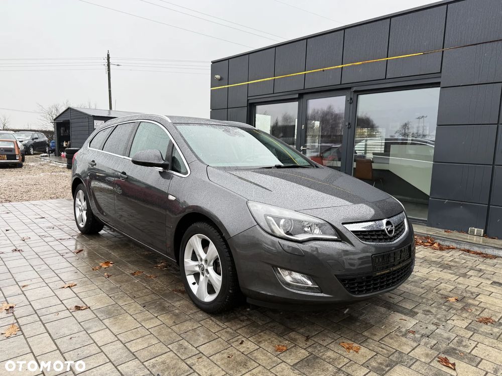 Opel Astra 1.4 T Cosmo - 12