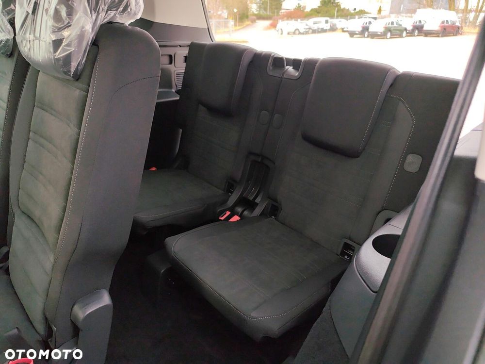 Volkswagen Touran 1.5 TSI EVO Highline DSG - 31