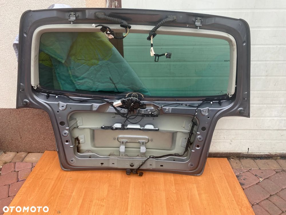 KLAPA TYLNA VOLKSWAGEN VW TOURAN I 03-10 - 9