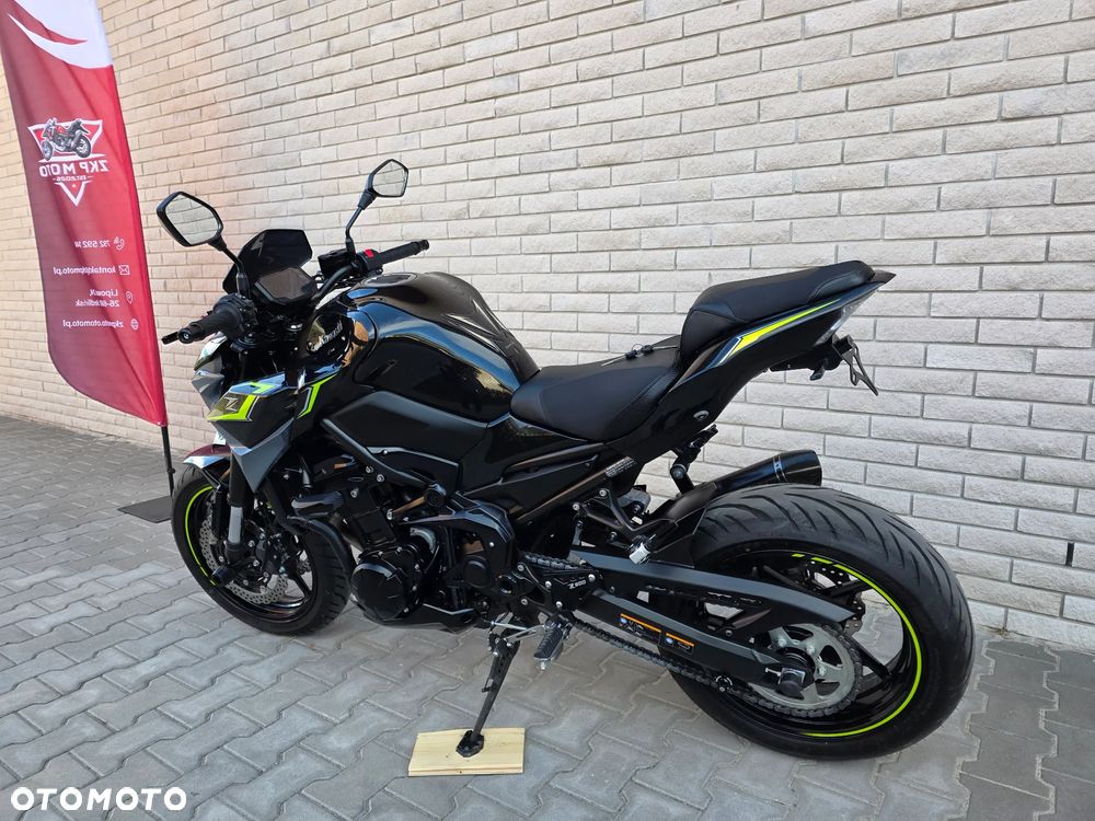 Kawasaki Z 900 - 19