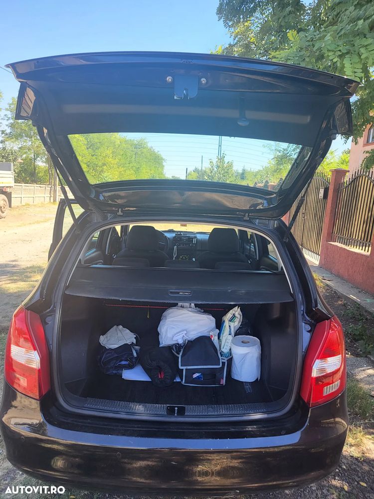 Skoda Fabia - 8