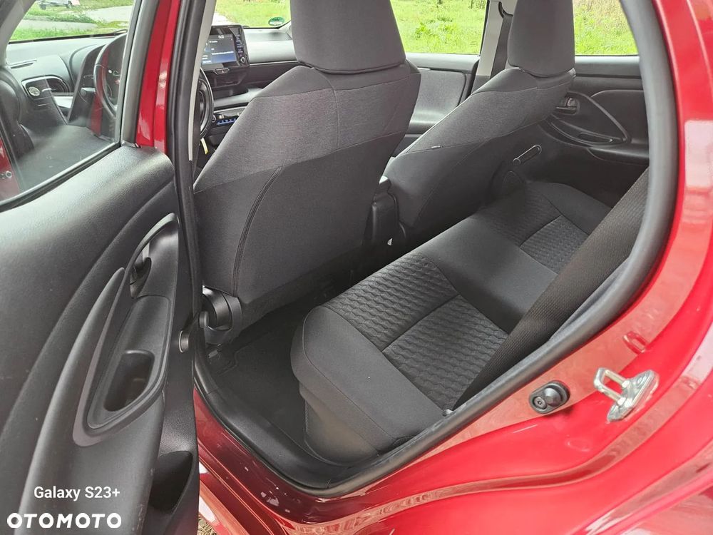 Toyota Yaris Hybrid 1.5 Executive - 16