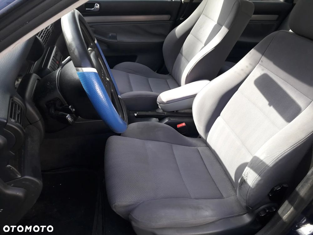 Audi A4 Limousine - 32