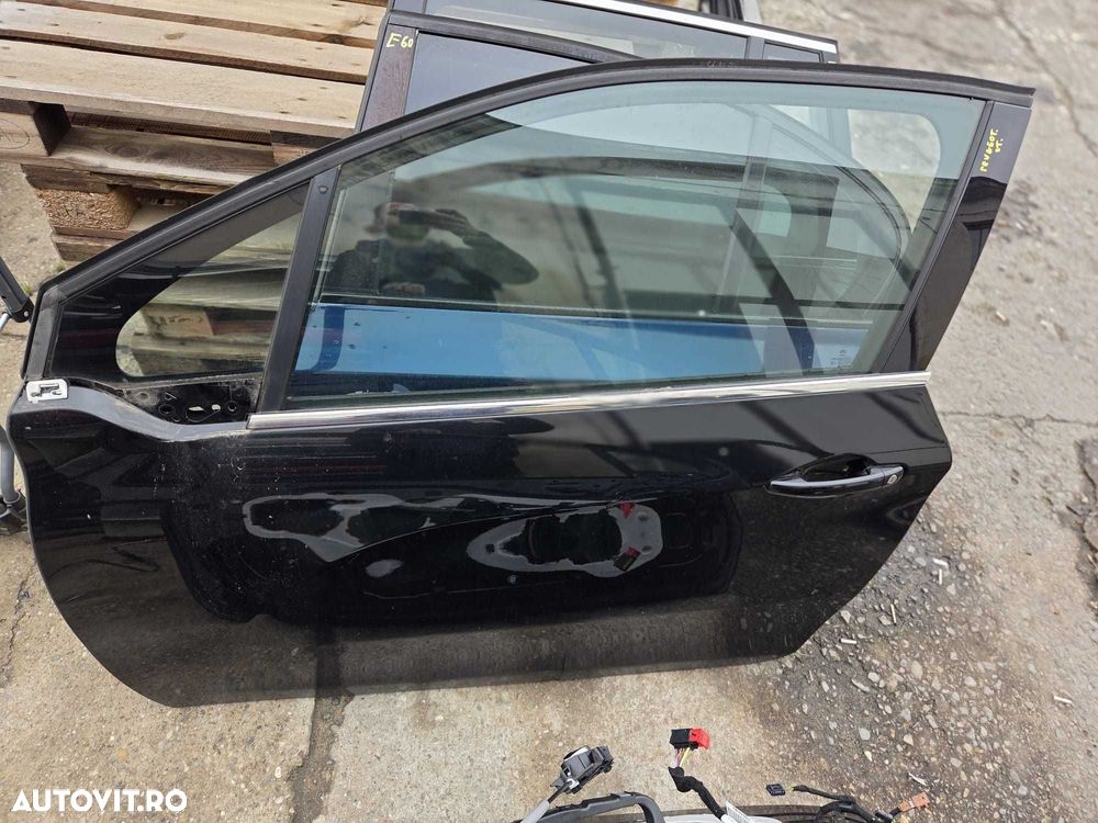 Usa stanga dreapta Peugeot 208 facelift modelul cu 2 usi - 1