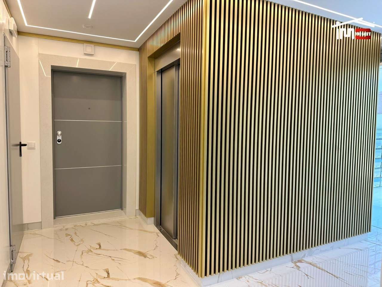 Incrivel Apartamento T3 com Varandas, Garagem e Arrecadação - Grande imagem: 3/36