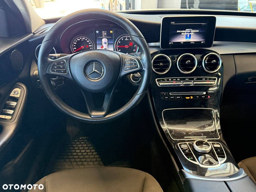 Mercedes-Benz Klasa C - 19