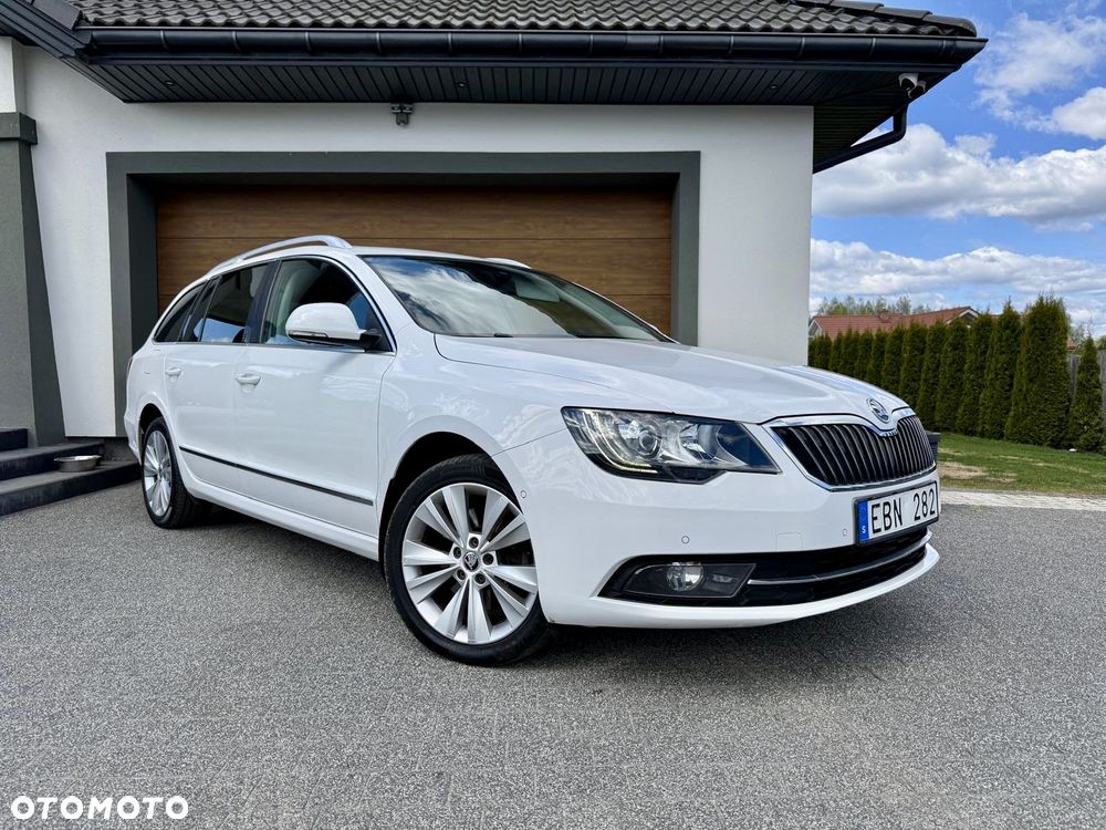 Skoda Superb 2.0 TDI Green tec 4x4 DSG Exclusive - 6