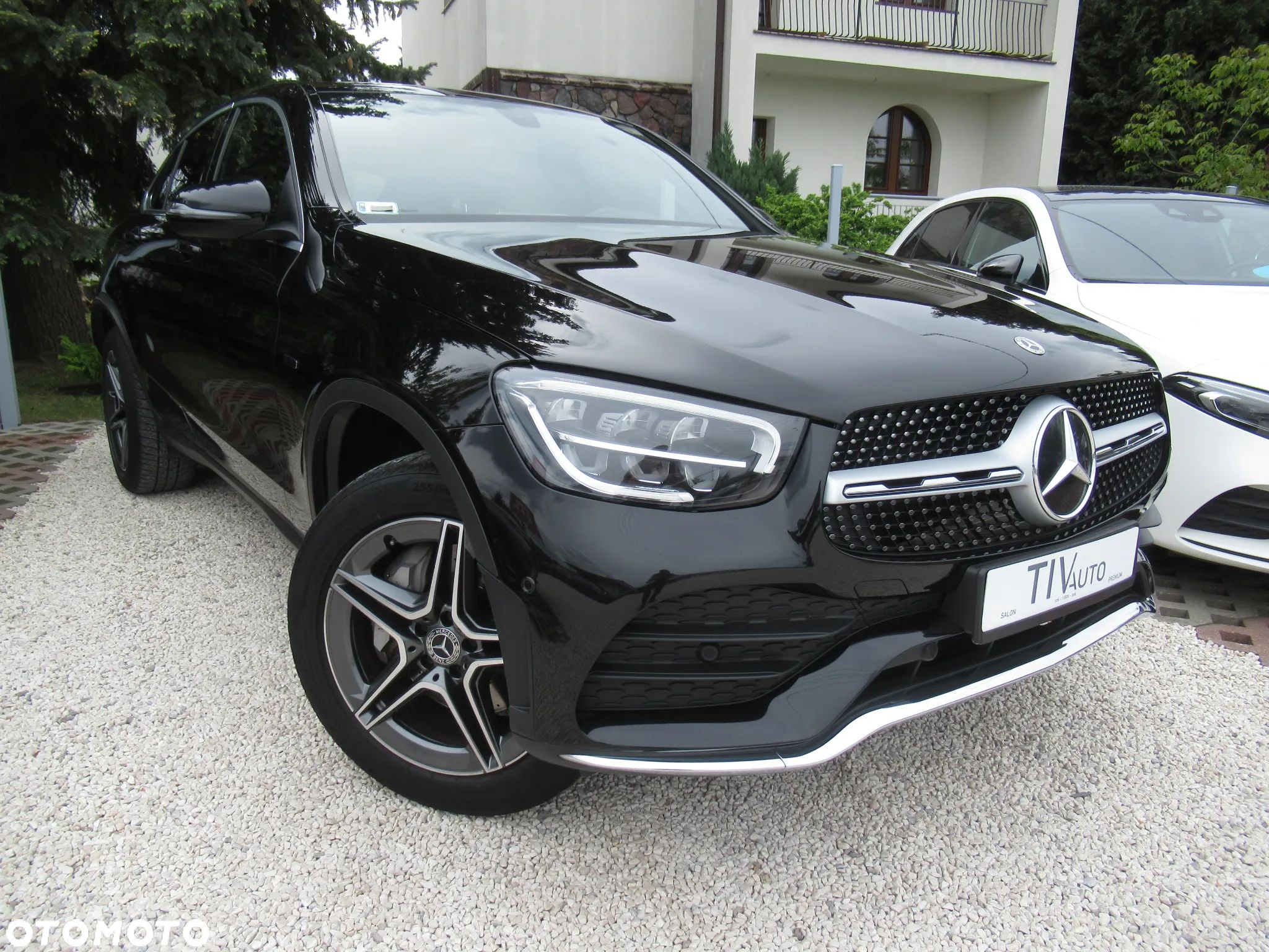 Mercedes-Benz GLC - 1