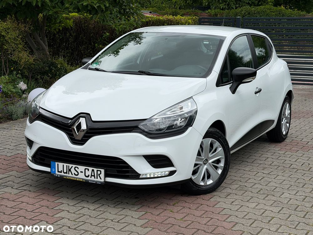 Renault Clio 1.2 16V 75 Limited - 1