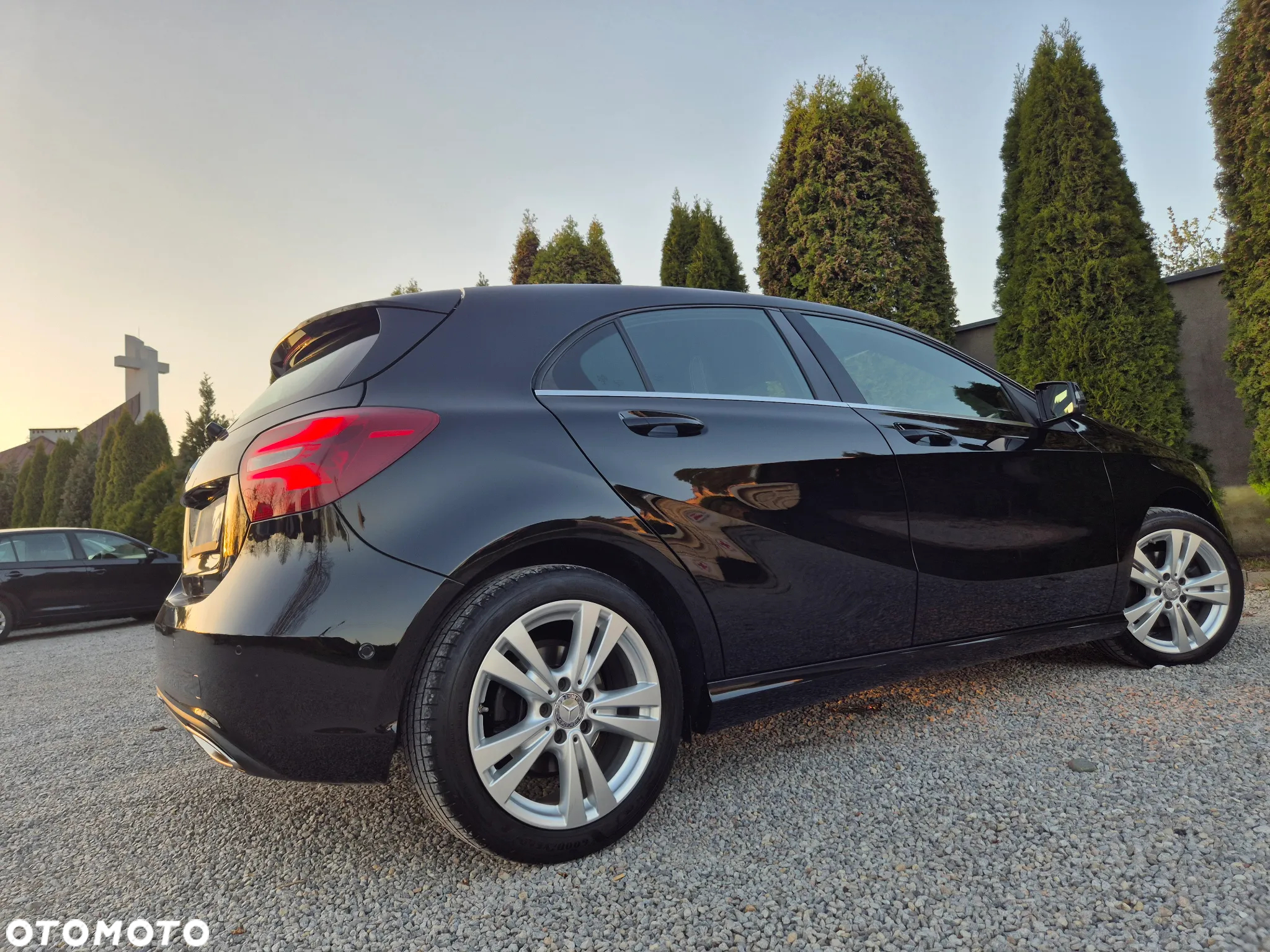 Mercedes-Benz Klasa A 180 (BlueEFFICIENCY) Urban - 40