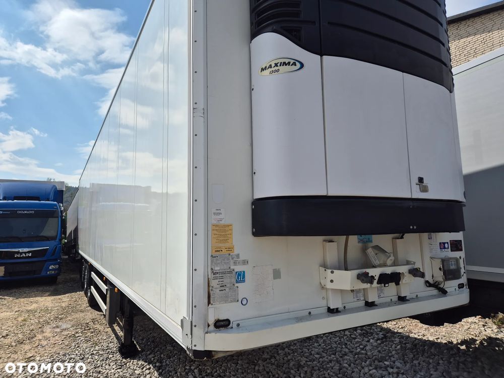 Schmitz Cargobull CARRIER MAXIMA 1300 / WINDA / DOPPEL STOCK / ŚCIANA GRODZIOWA / BELKI / PODNOSZONA OŚ / z Niemiec / TOP STAN 2011/ CARRIER CHŁODNIA CHLODNIA LODÓWKA PODWÓJNY ZAŁADUNEK PIĘTROWA - 26