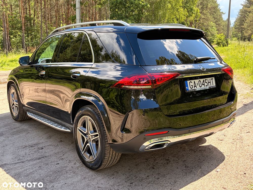 Mercedes-Benz GLE 300 d 4-Matic Premium - 11