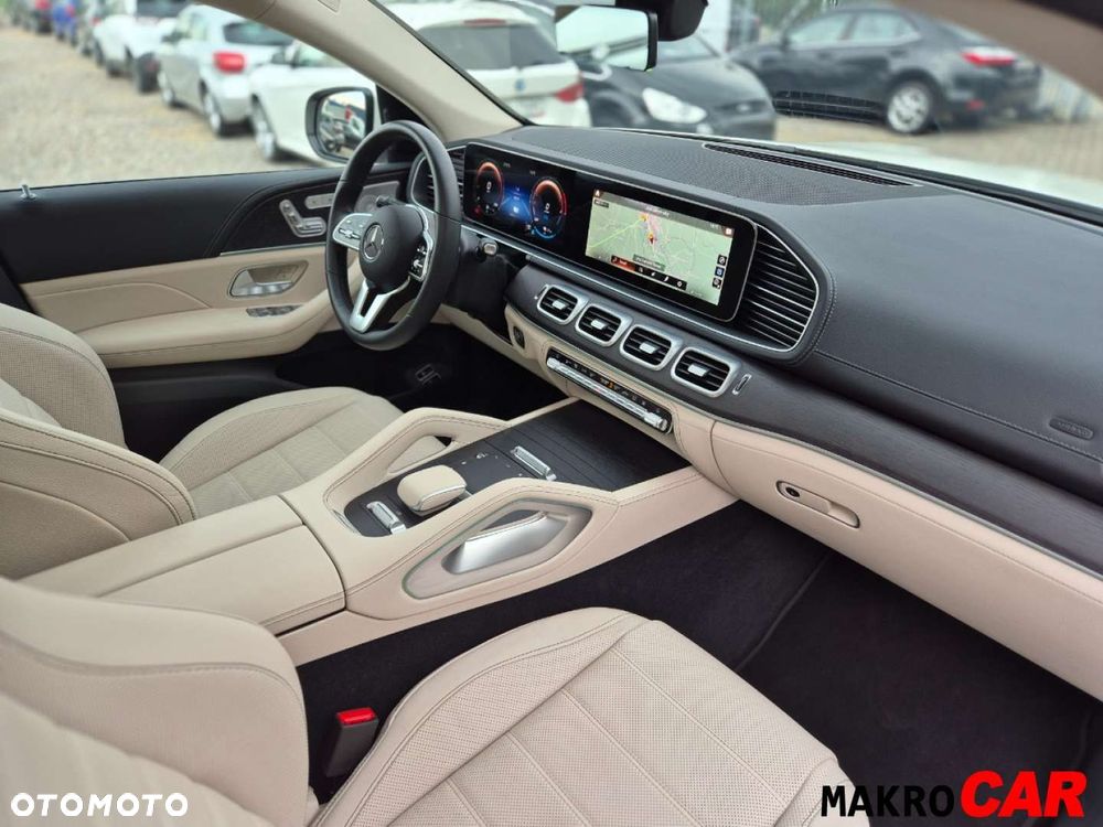 Mercedes-Benz GLE - 23