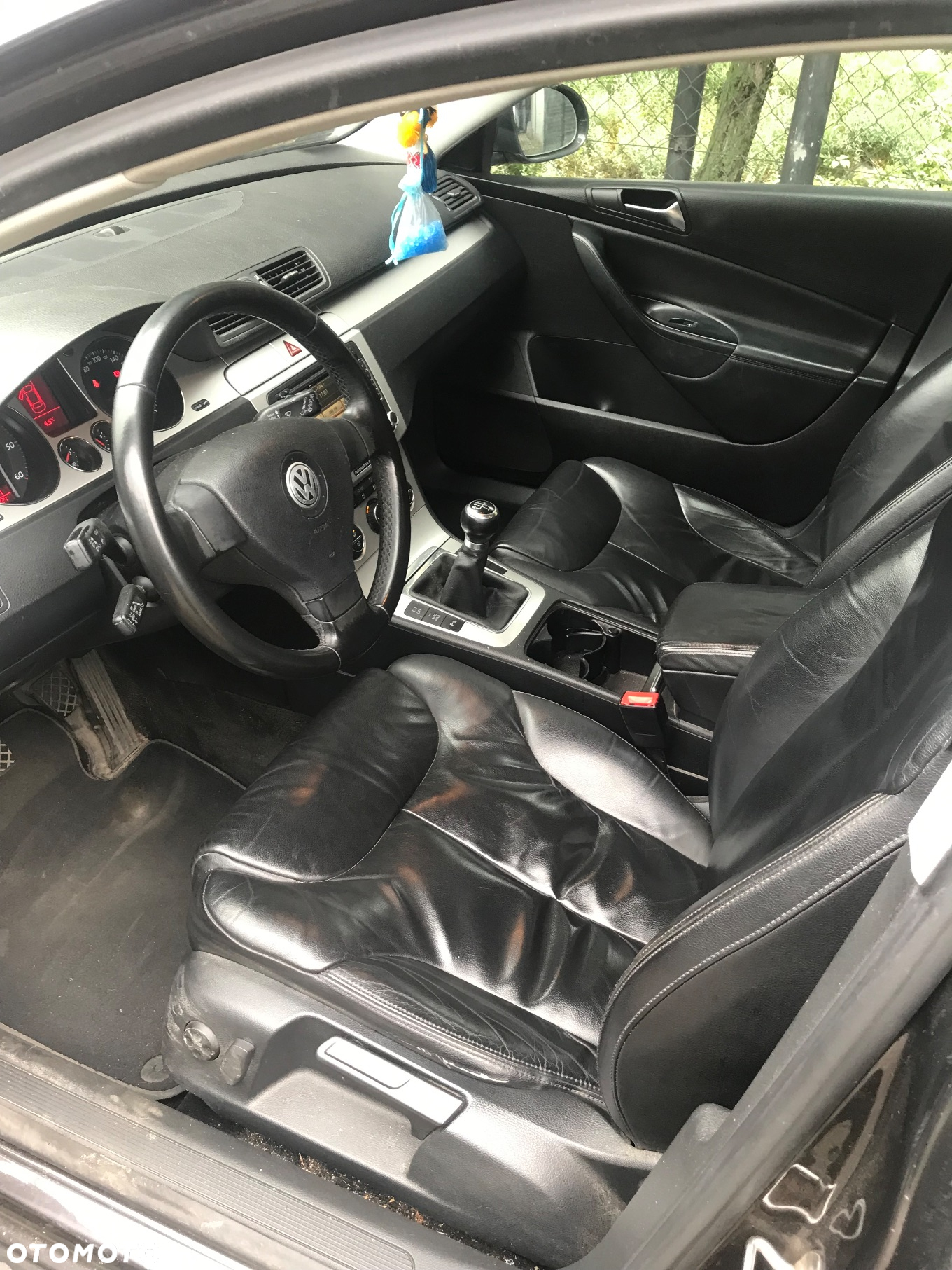 Volkswagen Passat 1.9 TDI Highline - 7