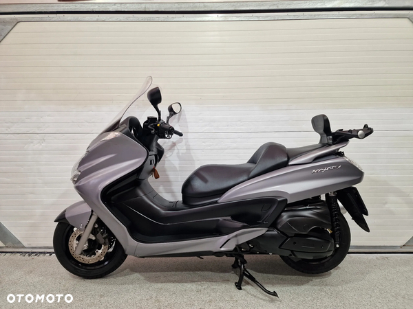 Yamaha Majesty