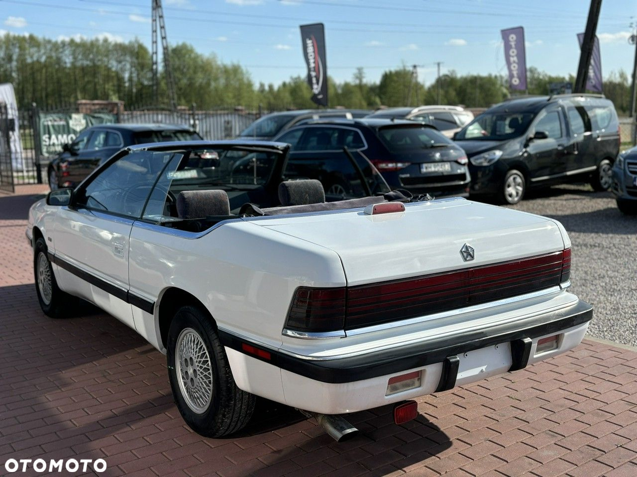 Chrysler Le Baron - 10