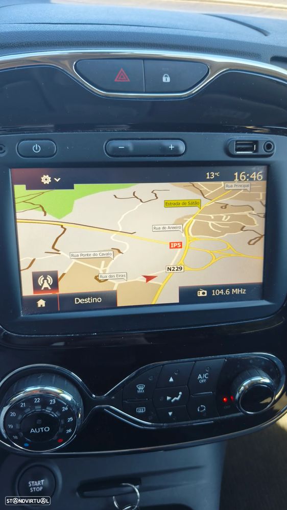 Renault Captur 0.9 TCE Sport - 17