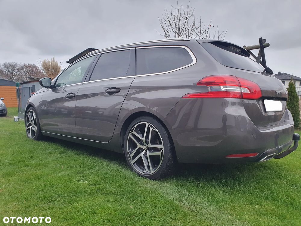 Peugeot 308 1.6 BlueHDi Allure S&S - 2
