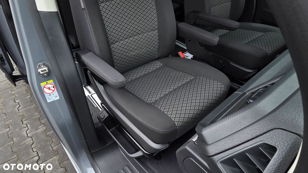 Volkswagen Multivan 2.0 TDI L1 Edition DSG - 11