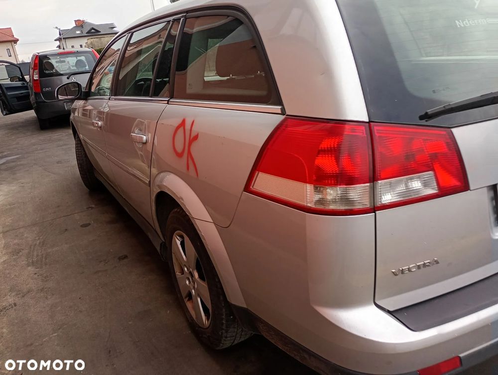 OPEL VECTRA C KOMBI 05-08 LIFT 1.9 CDTI WENTYLATOR DMUCHAWA - 18
