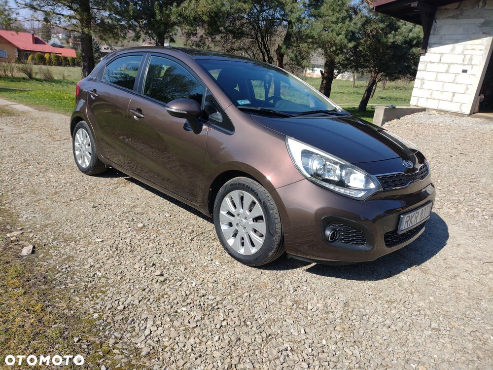 Kia Rio - 7